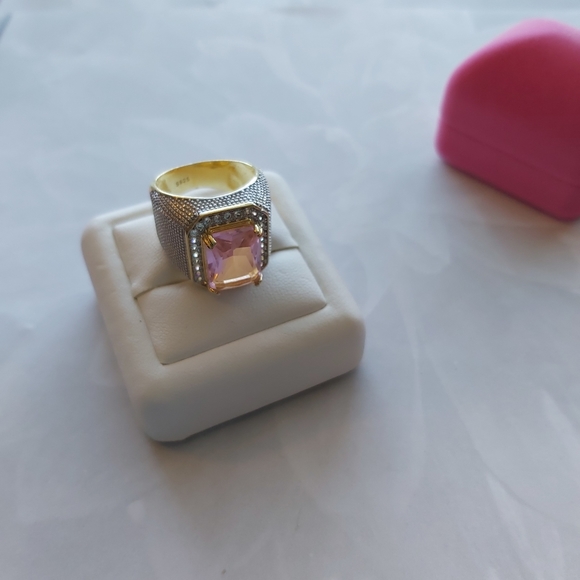 Big Chunky Rose Pink Ring - Picture 3 of 5